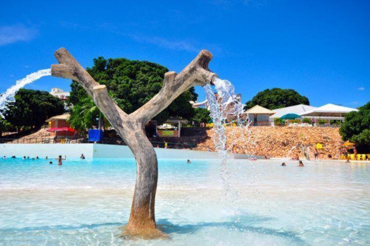 Aparthotel Piazza Diroma Acqua Caldas Novas Zewnętrze zdjęcie